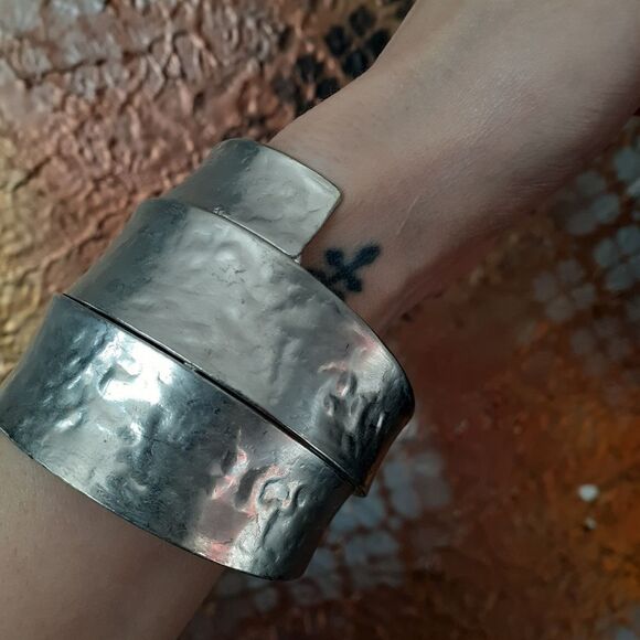 Zara Silvertone Statement Cuff Bracelet - Picture 6 of 15